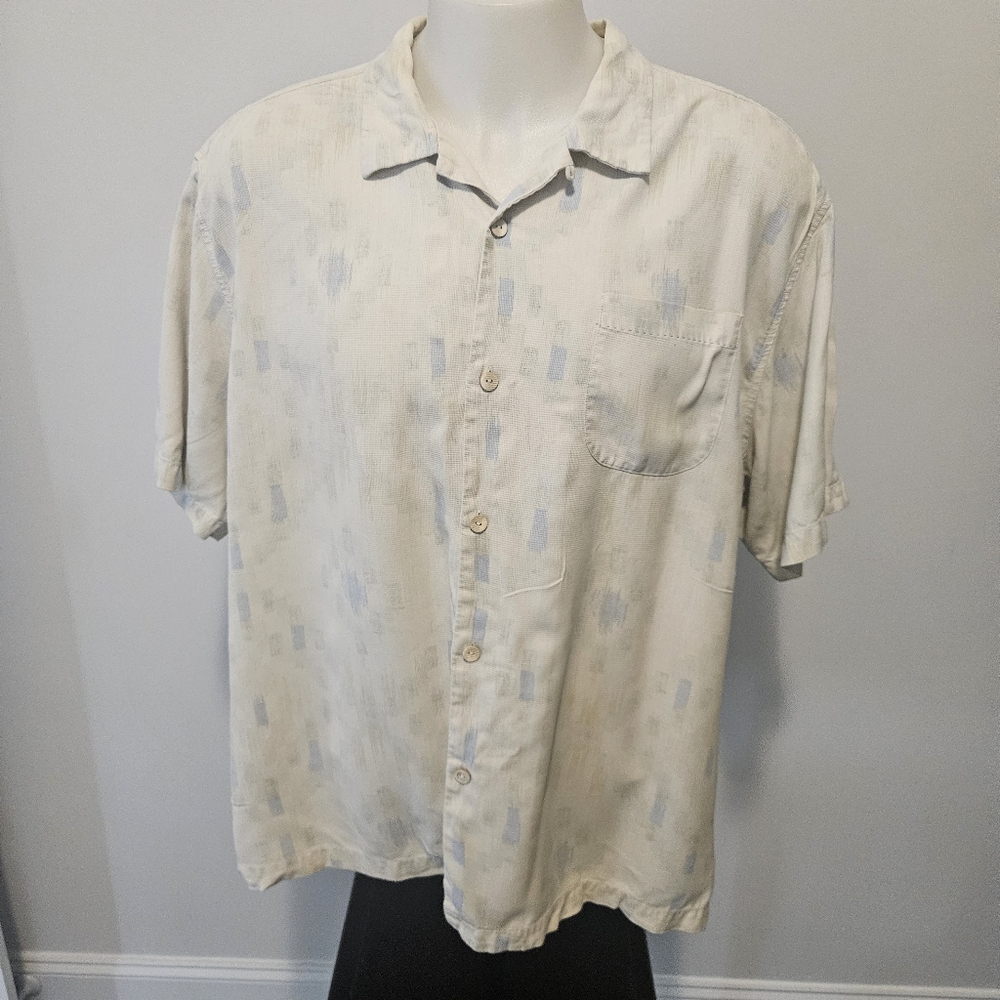 Tommy bahama silk hawaiian shirt XXL Original Fit  Ivory/Blue/Green Patterned